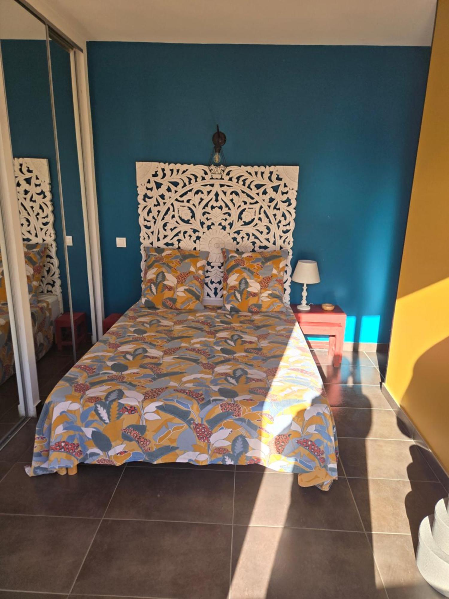 El Padre Y El Hijo D Apartment Елн Екстериор снимка